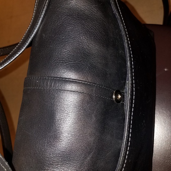 Coach crossbody - Picture 3 of 5